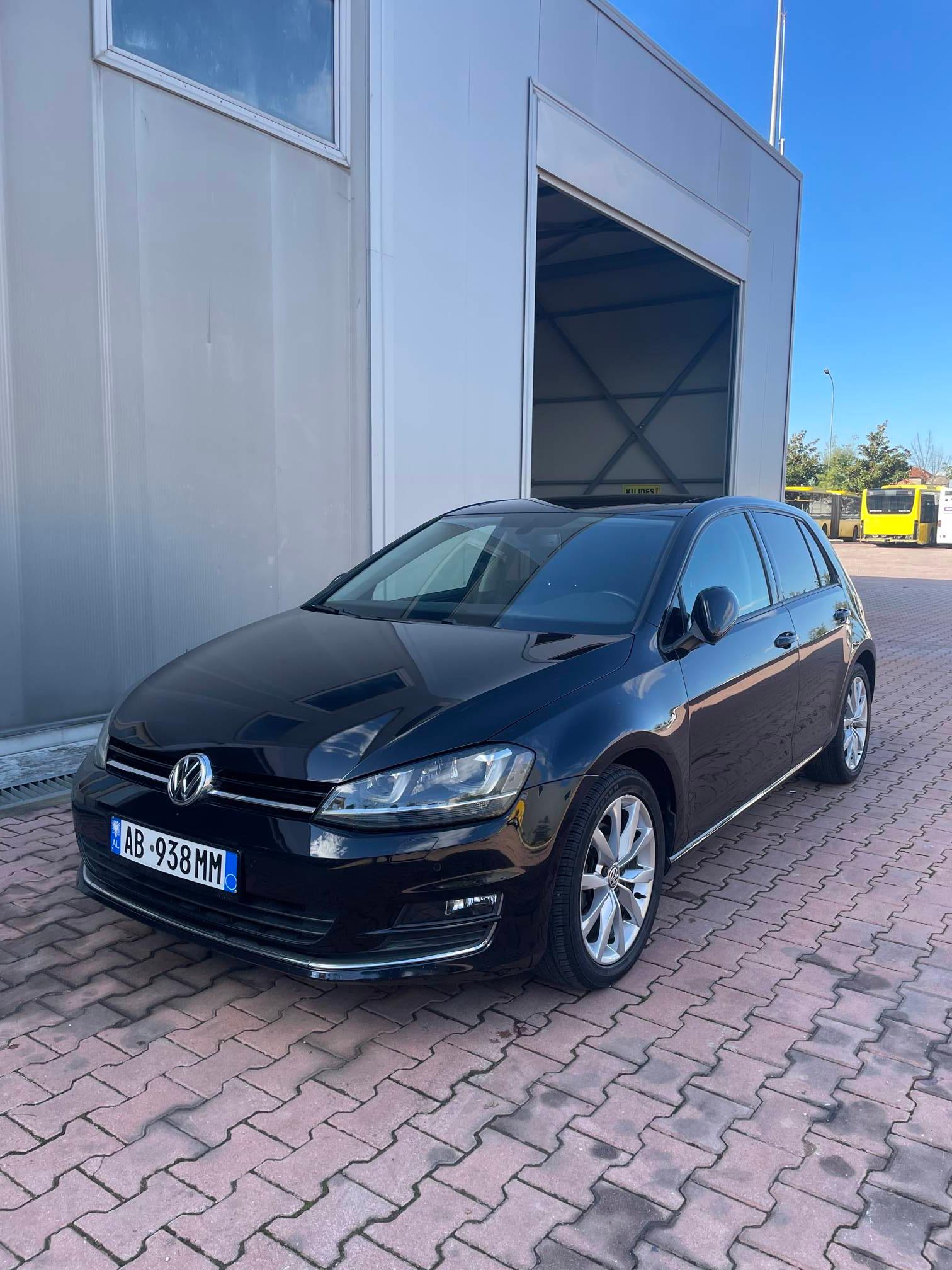 rentx listing card gallery