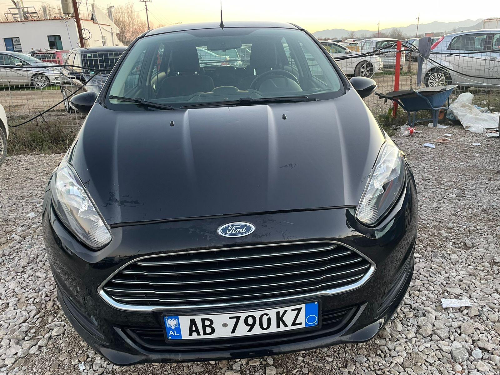 rentx listing card gallery