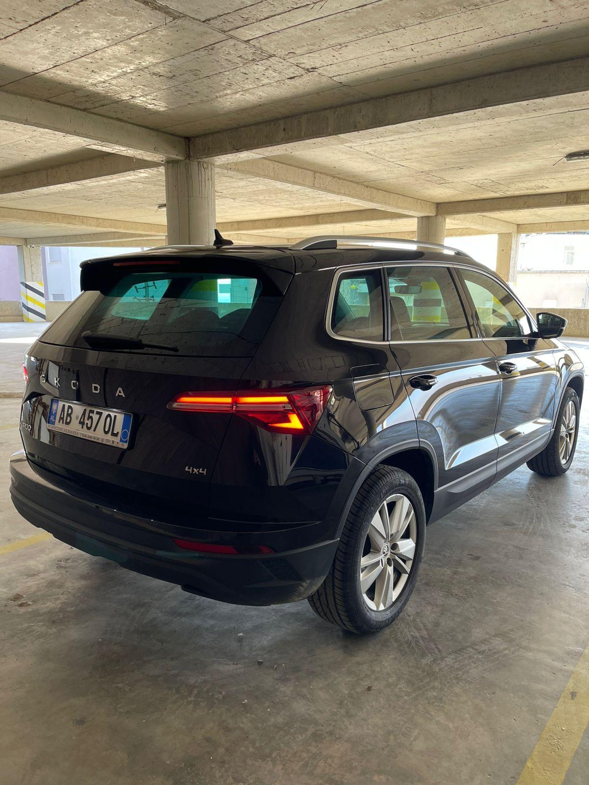 rentx listing card gallery